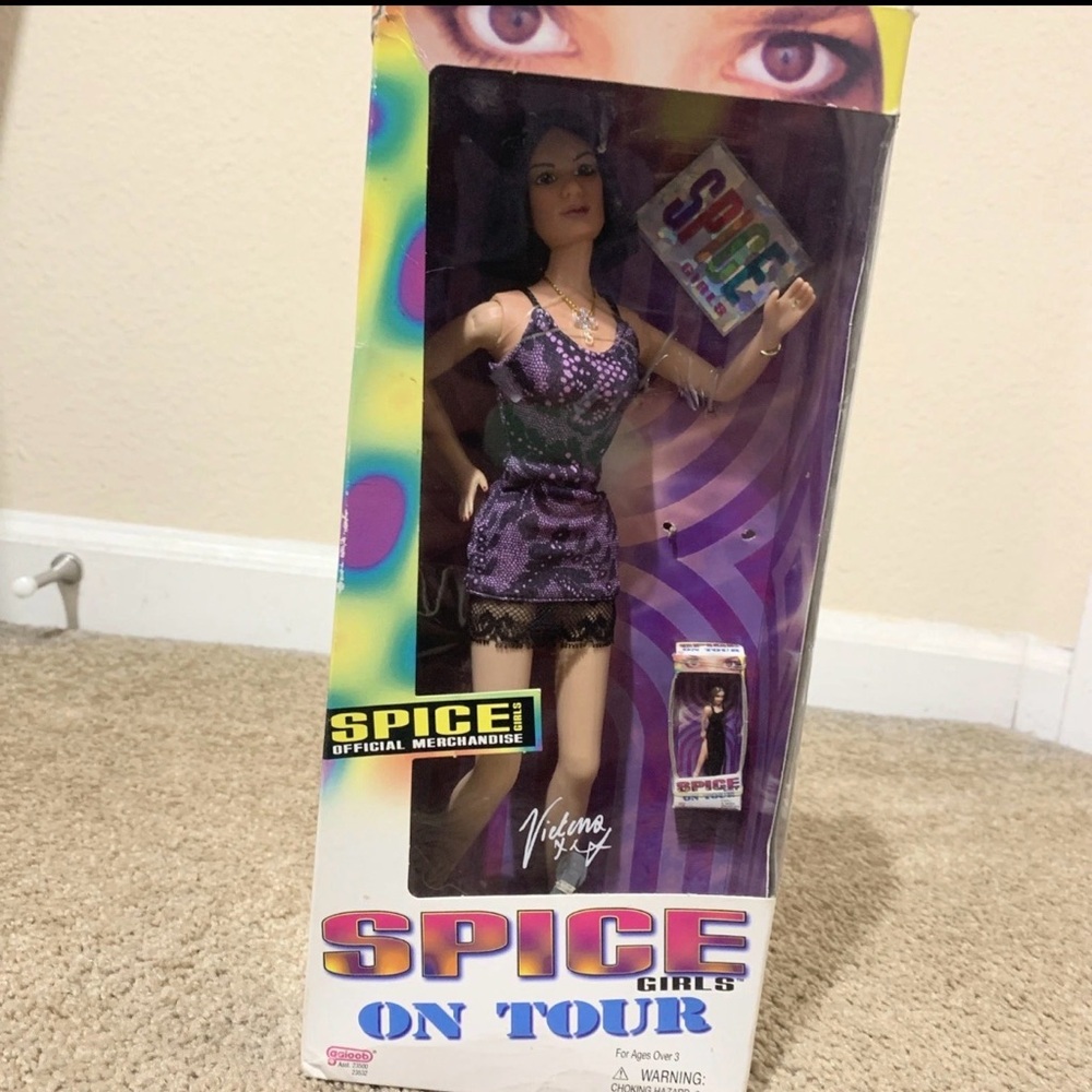 Spice Girls 1998 Victoria On Tour Doll